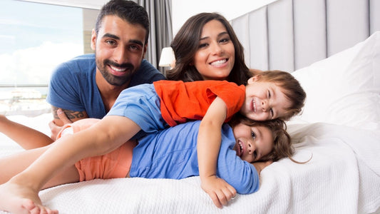 Pourquoi les enfants sont plus sensibles à la qualité de l’air et des surfaces ?